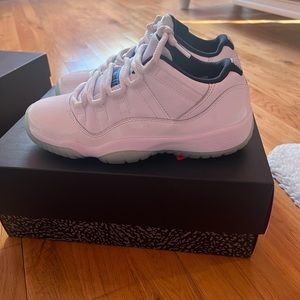 retro 11 low legend blue